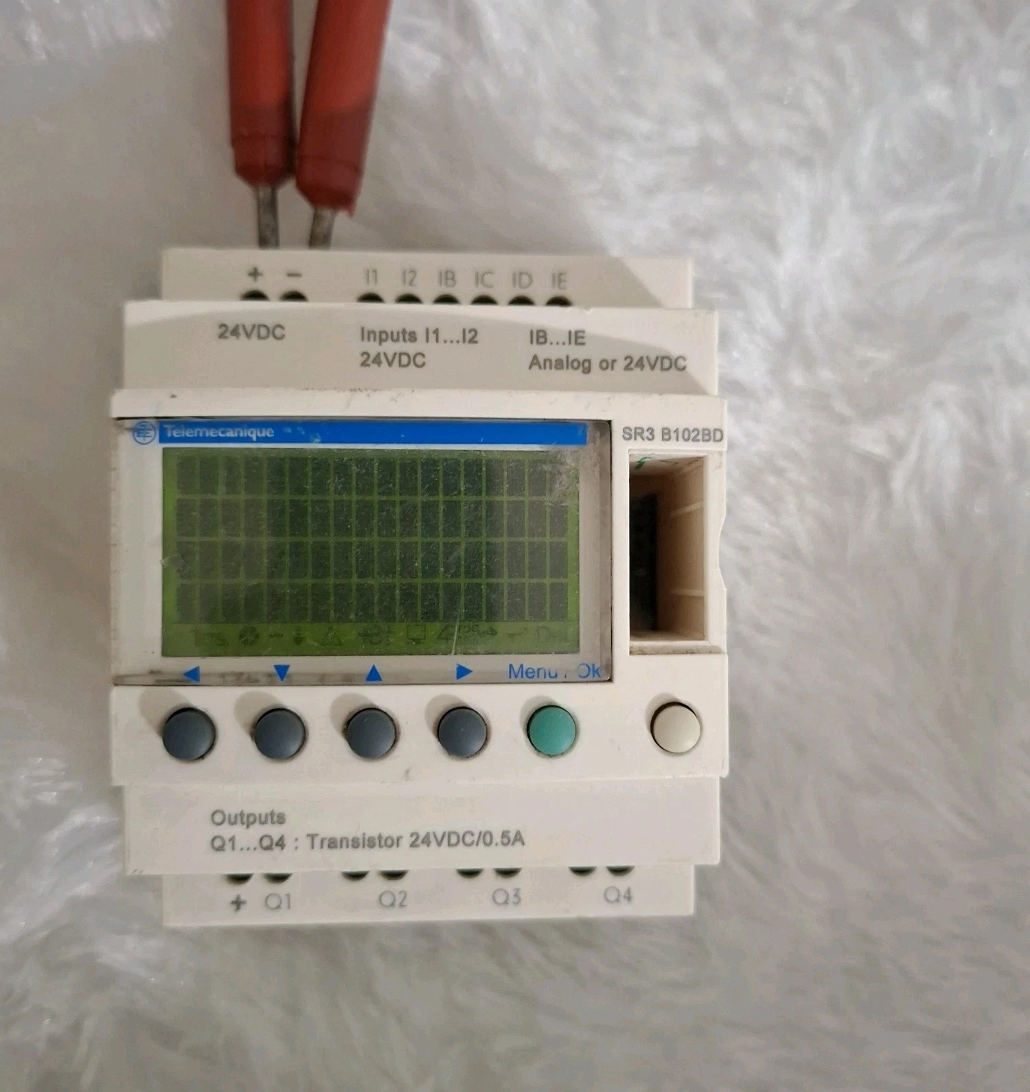 Schneider Electric Telemecanique SR3 B102BD 24VDC SR3B102BD